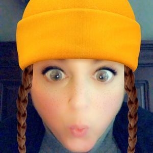 Meet your Posher, Ally